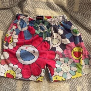 Men's Floral Print Shorts - Multicolor